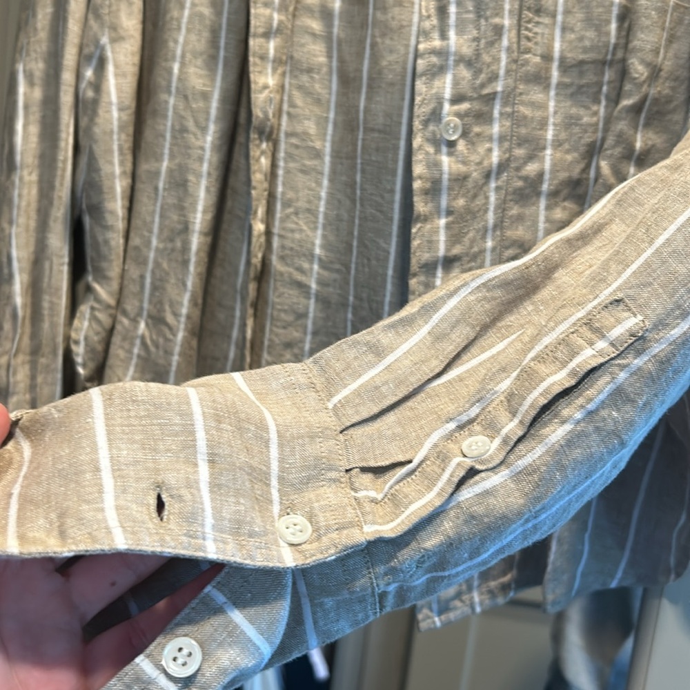 Last chance! Banana Republic Linen shirt - Picture 5 of 6